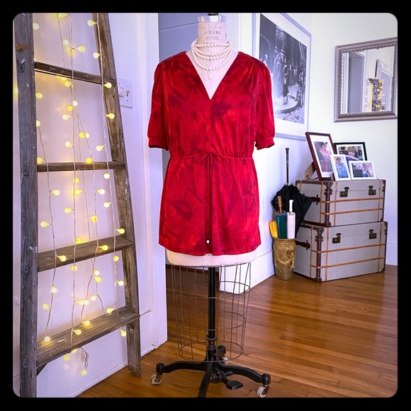 Michael Kors Tops - NWOT-Michael Kors red blouse size 1x